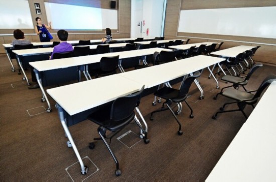 图揭外国大学宿舍环境:看看人家大学啥待遇