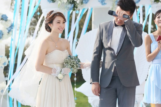 婚纱合影照_动漫婚纱情侣头像(2)