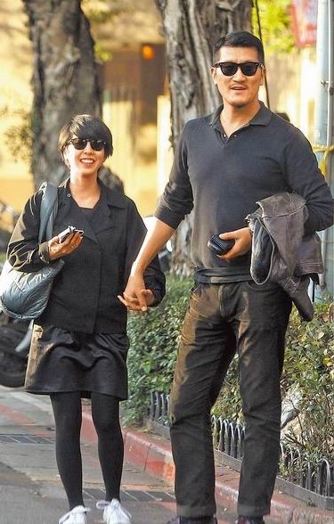 许茹芸嫁韩籍老公疑奉子成婚 将在韩国领结婚证