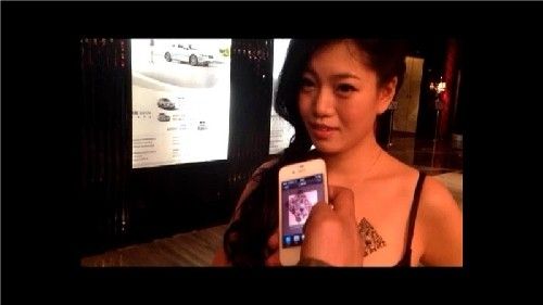 乳推销人奶蛋糕 引色男试吃(组图)- 中国日报网