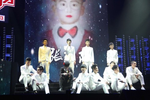 快男巡演深圳站落幕 华晨宇再夺城市之星