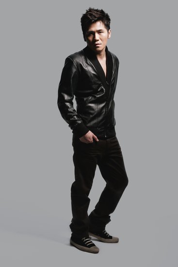 我是歌手第二季名单:林忆莲韦唯韩磊罗琦曹格