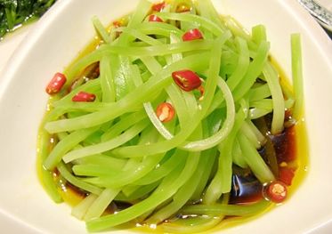 葱里藏可怕细菌 常吃10种美食最脏