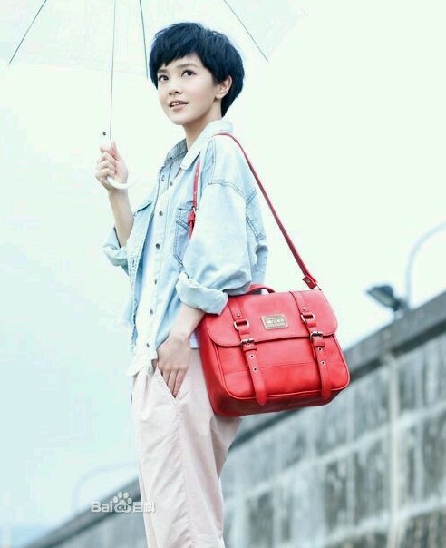 廯RoBָ z8687~P()