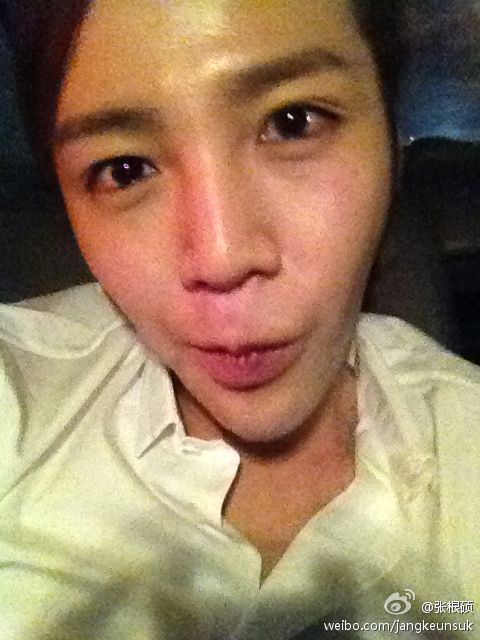 《<em>漂亮</em>男人》11.12集预告 国民<em>妹妹</em>IU恋上张根