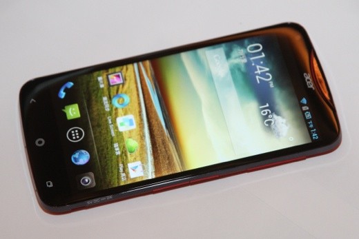 宏碁6英寸四核Liquid S2在台亮相 主打4K视频