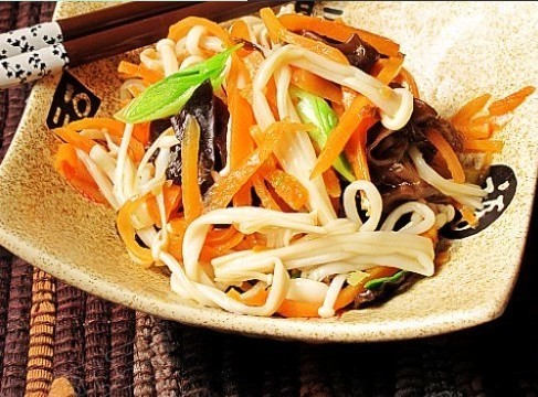 胡萝卜能益肝明目 细数胡萝卜的7大功效与4大