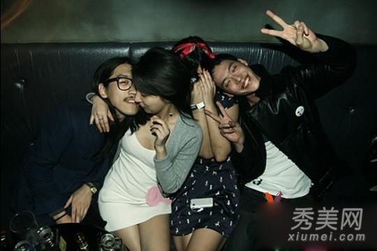 新一波<em>韩国女主播卖淫</em>潜规则偷拍照曝光 尺度