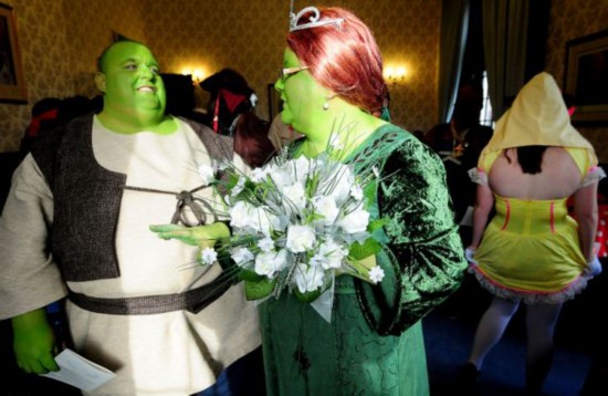 Ӣ���˰�COS������� ���ݡ�����ʷ���ˡ�������