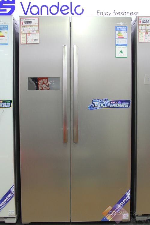 603升“巨無霸” 美的對開門冰箱搶先登場 