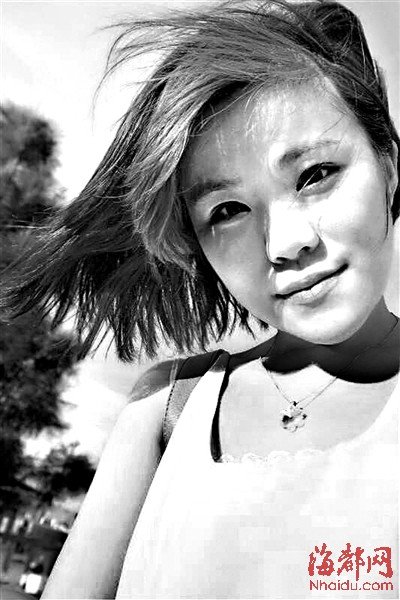 妹子演绎真人版 妈妈再打我一次 老师赞有才