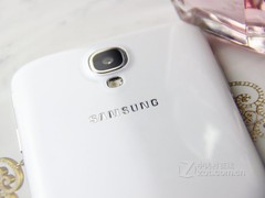 购S4送限量大礼 三星I9500苏宁易购首发