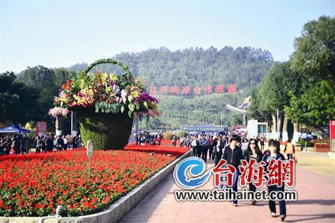 加快农业转移人口市民化_仅次于上海 南京又有了一个新名字