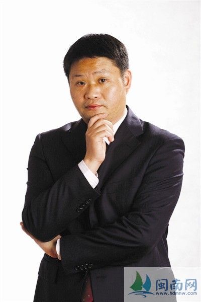 俩个老总_公牛集团老总两个女儿