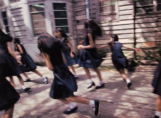 人像<em>摄影</em>:神态各异的少女【6】--人民网福建频