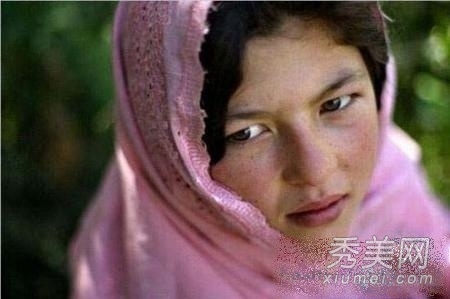 令人发指的女子割礼术 性<em>器官</em>该割吗(多图)【6