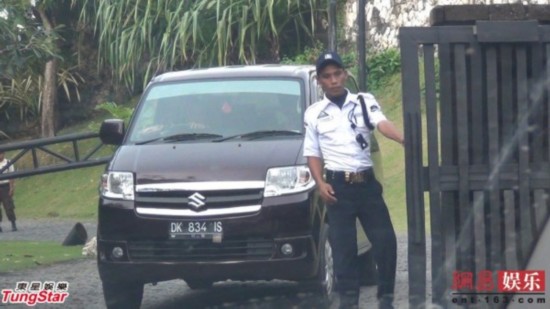 港媒曝光杨幂刘恺威婚礼布置现场(组图)