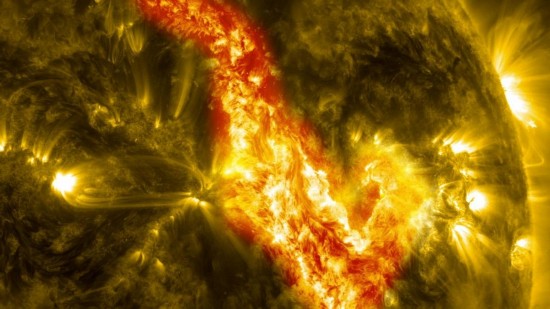 2013��NASA���𺳵�̫����Ƭ