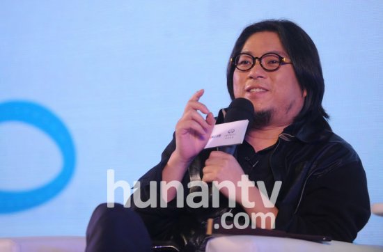 奇葩说高晓松_高晓松现任老婆_晓说高晓松收入(2)