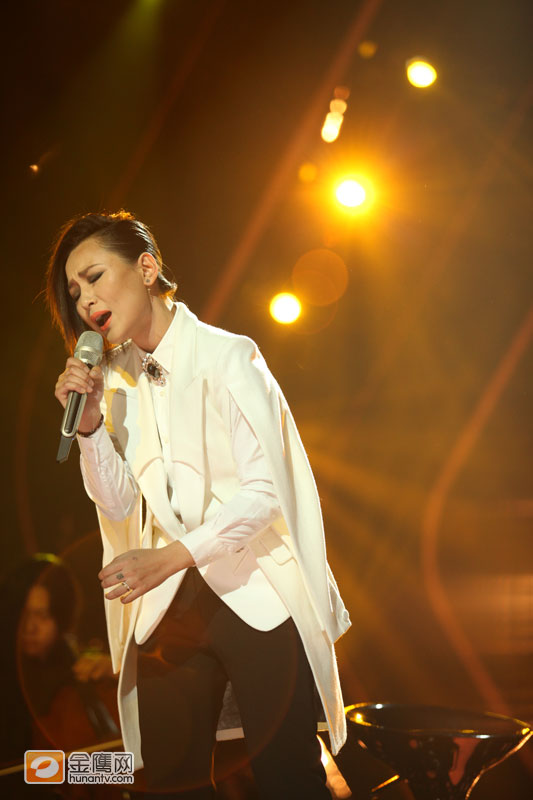 《我是歌手》第二季第一期现场高清图 周笔畅