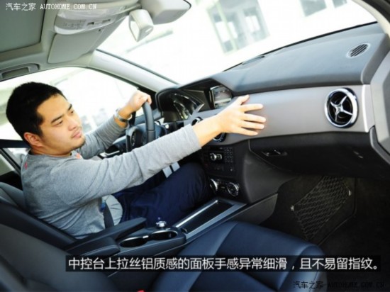 ۱۱GLK2013 GLK300 4MATIC ʱ