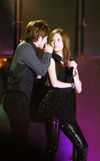 《我们结婚了》新夫妇曝光 2PM佑荣搭档朴世