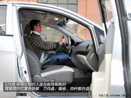 ѩ����ͨ��ѩ������ŷ2010�� ���� 1.4L �ֶ����ݰ�