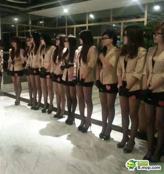 东莞卖淫女培训全程曝光:按照<em>胸部</em>大小统一编