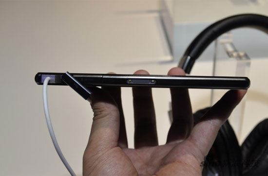 ����Xperia Z1S
