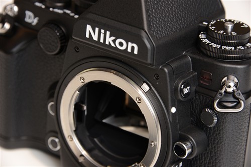 要实用还是文艺 尼康D800\/Df该选哪款