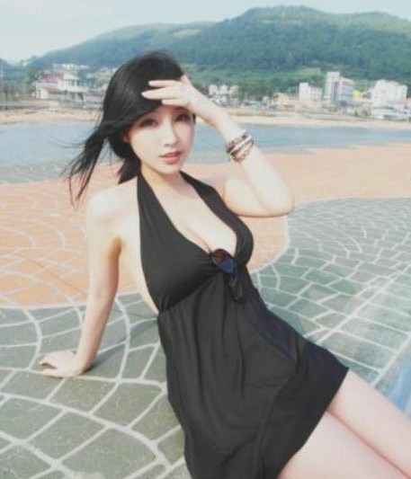 爆乳主持<em>豪放</em>抛胸!图揭各国出位美艳女主播- 中