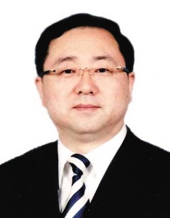 男局长女院长开房实录:一前一后进房 换酒店再