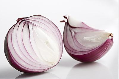 女人吃什么最养生?洋葱大蒜海带是首选