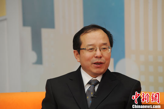 专家:工作狂多焦虑抑郁忽视病情 更易猝死