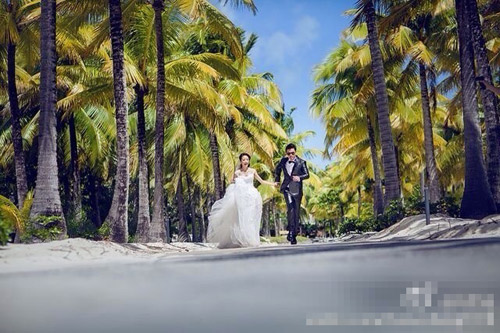 佟丽娅陈思成大溪地大婚 新娘被赞美翻了