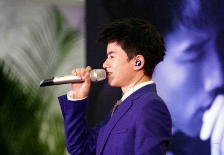 《我是歌手2》第四期排名爆料 邓紫棋自弹自唱