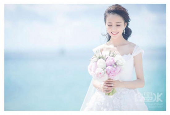 伴郎伴娘团抢镜 陈思诚抢亲公主抱佟丽娅