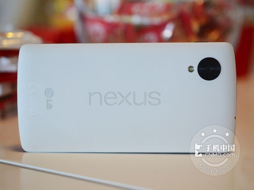 800ĺ1080p Nexus 53000 