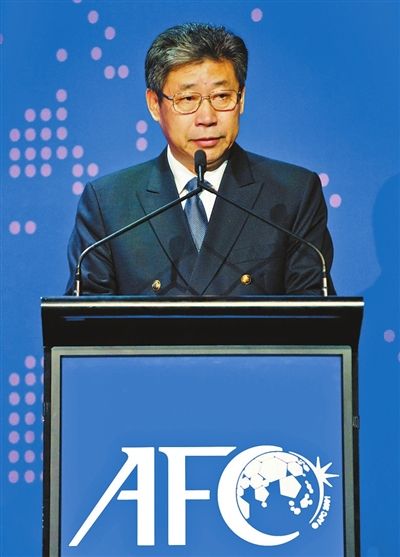 协会副主席人数控制在10人 张吉龙留任足协副主席