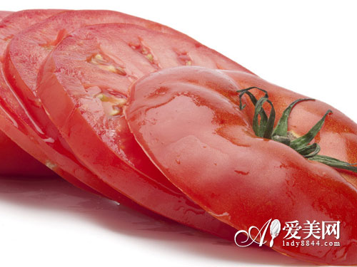 黄瓜敷脸惹来皱纹 用这5种蔬果敷脸会毁容