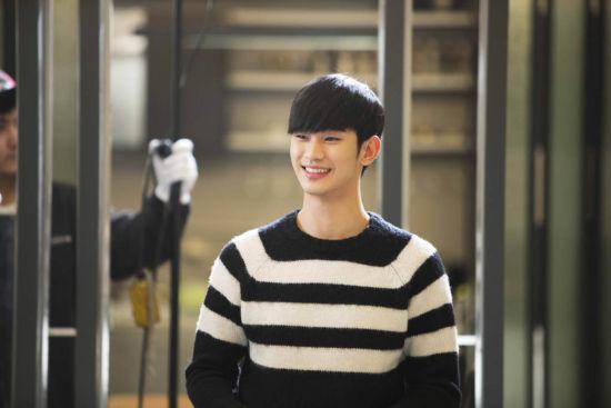 《来自星星的你》金秀贤全智贤高中照片被娱乐