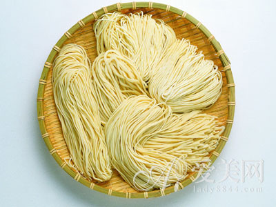 面条已被列入减肥食谱 吃面条有八个好处和七大创意吃