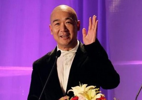 央视马年春晚看什么?魔术新贵Yif取代刘谦索吻