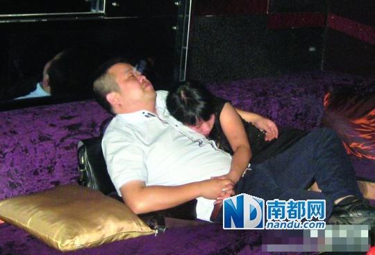 女木耳照_00后早恋吧露木耳照_女粉木木耳图