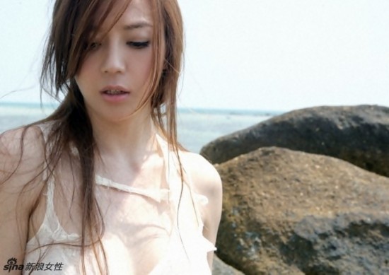 女神周韦彤海量性感<em>写真</em> 白皙<em>胴体</em>诱人- 中国日