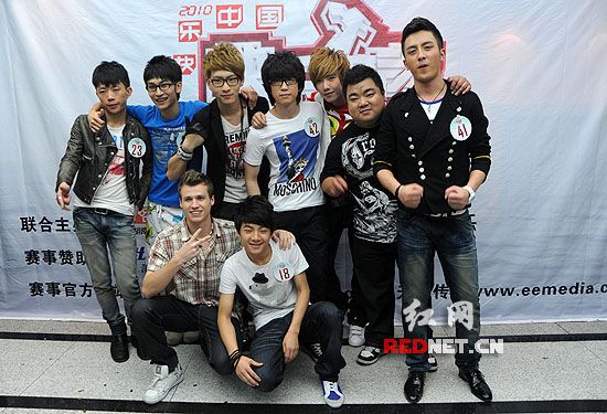 《中国好歌曲》节节败退引黑幕:快男赵雷回锅