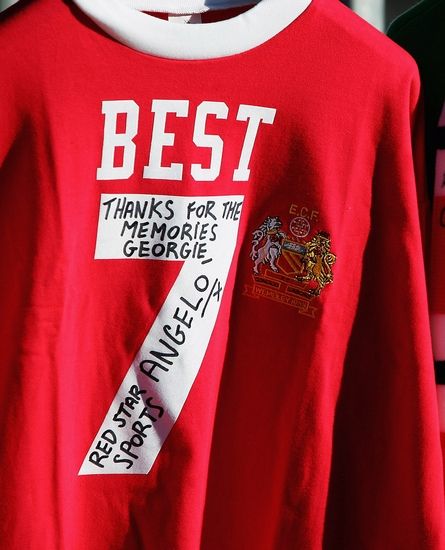 无处安放的曼联7号 盘点伟大的7号们