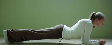 运动瘦身:四式瘦背瑜伽打造性感美背小Case【4】
