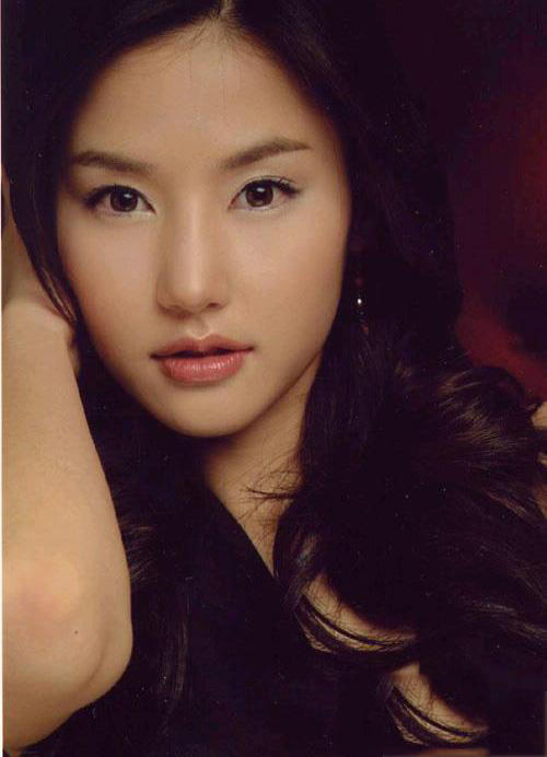 北语最美外教私照曝光 酷似金泰熙超性感(图)