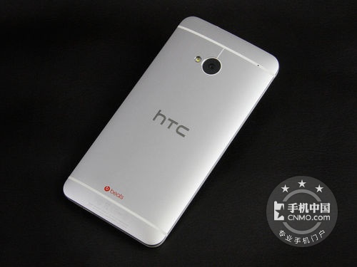 HTC One   4888 